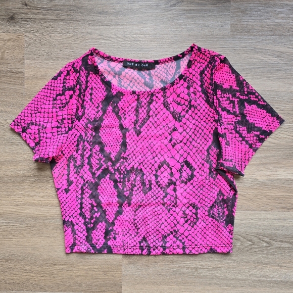 Dolls Kill Sugar Queen Seductress Mesh Crop Top Short Sleeve Pink Snake Print - Picture 3 of 7